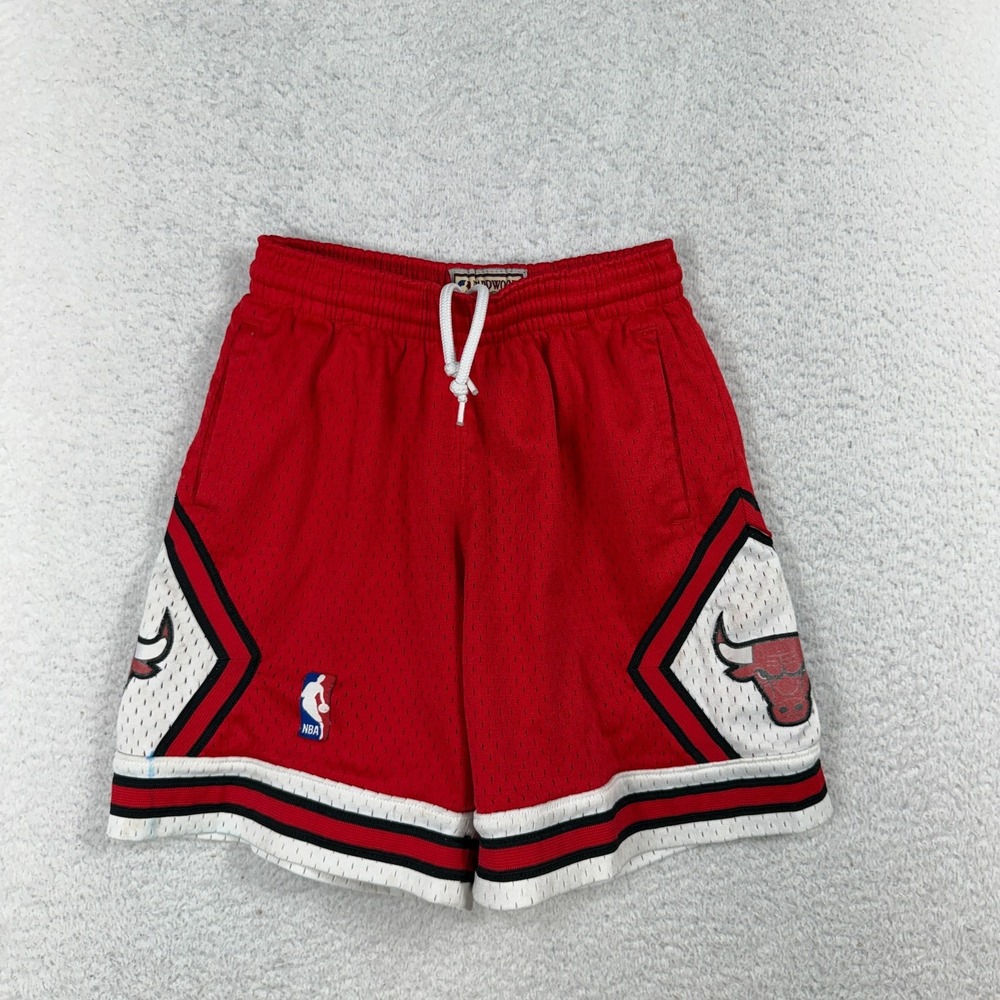Mitchell & Ness Chicago Bulls Swingman Shorts Youth Small 8 (W22) NBA Red Faded
